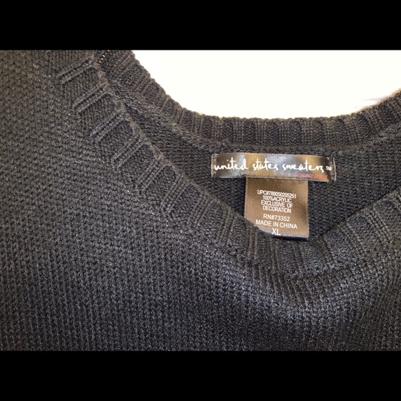 Christmas sweater - Picture 2 of 3